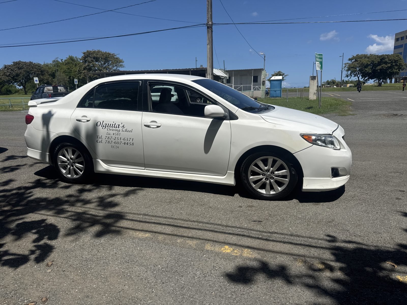 Logo Olguita’s Driving School